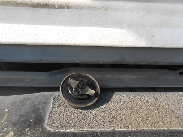 Allradkipper mit Kran MB 1717 AK