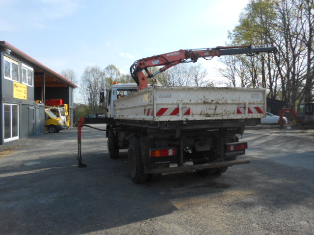 Allradkipper mit Kran MB 1717 AK