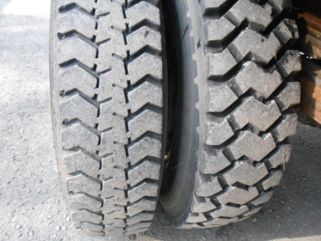 Allradkipper mit Kran MB 1717 AK