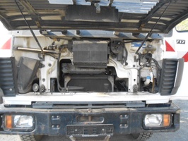 Allradkipper mit Kran MB 1717 AK