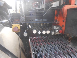 Allradkipper mit Kran MB 1717 AK