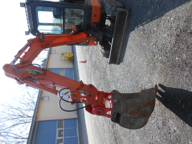 Minibagger Hitachi ZX22U-2CLR