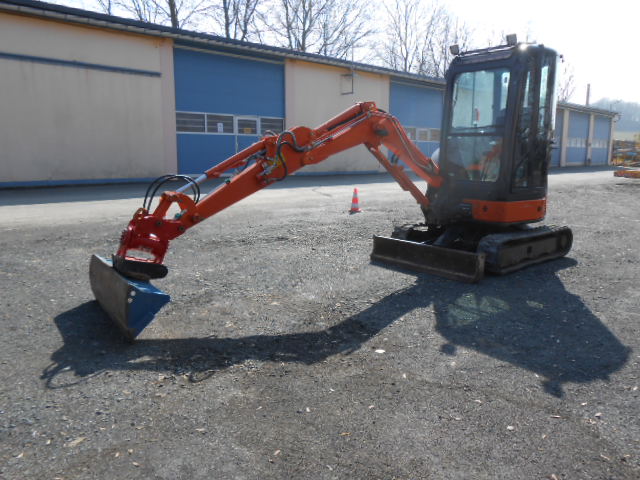 Minibagger Hitachi ZX22U-2CLR