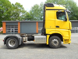 SZM Mercedes Benz Arocs 1845