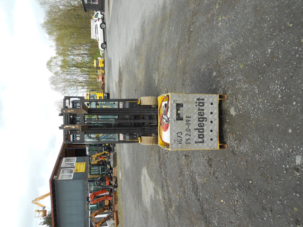 2 t Frontstapler Yale ERP20VF Elektro