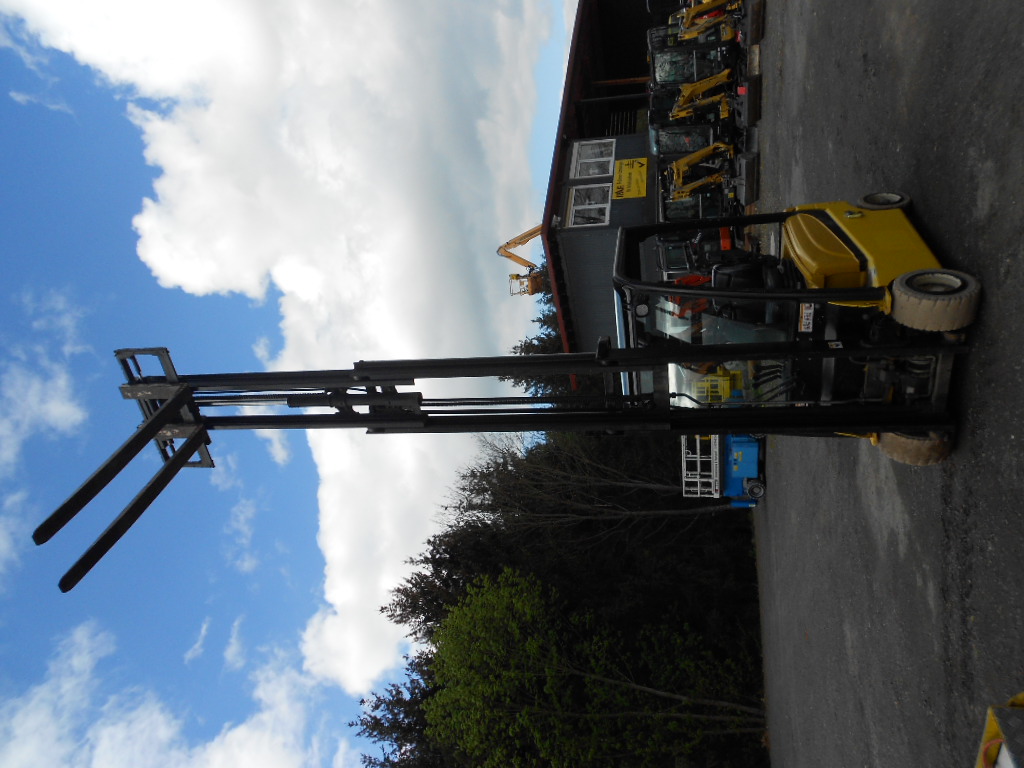 2 t Frontstapler Yale ERP20VF Elektro