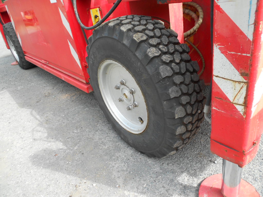  Liftlux SL 205-25D4WD Allrad