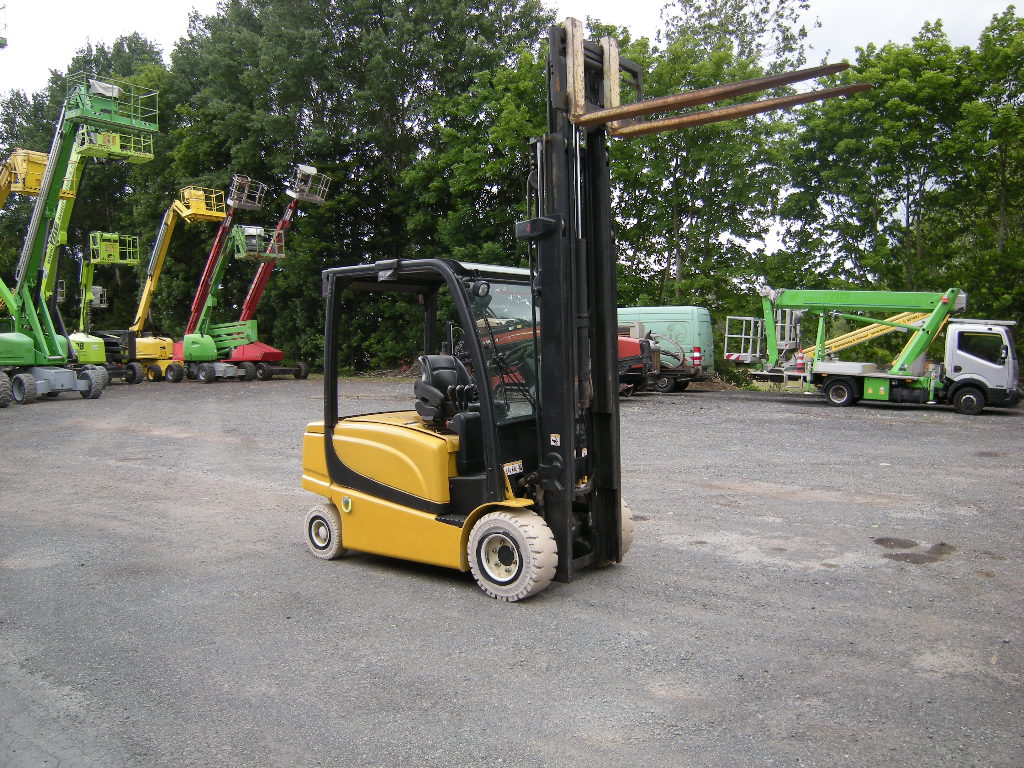 3,5 t  Frontstapler Yale ERP35VL E2395 Elektro