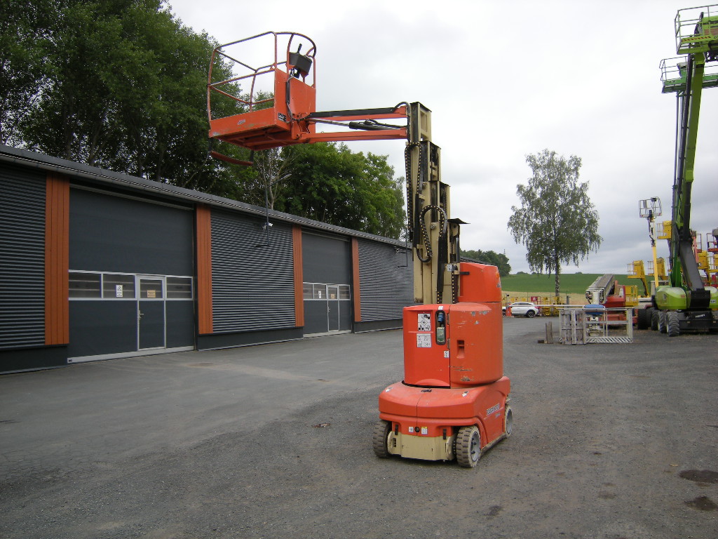JLG Toucan 1010