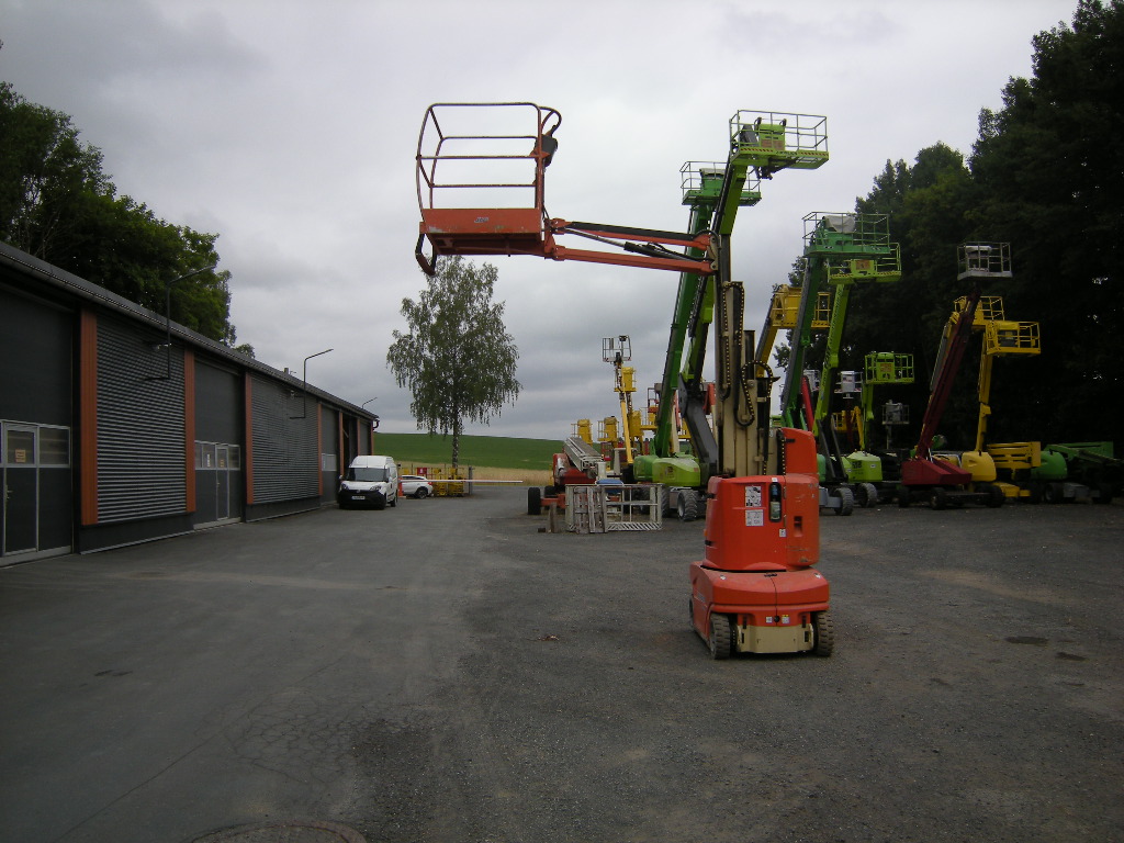 JLG Toucan 1010