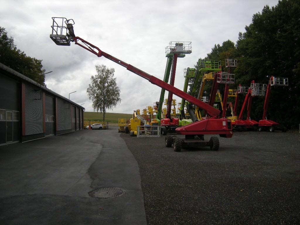 Snorkellift SB-47JDZ Allrad