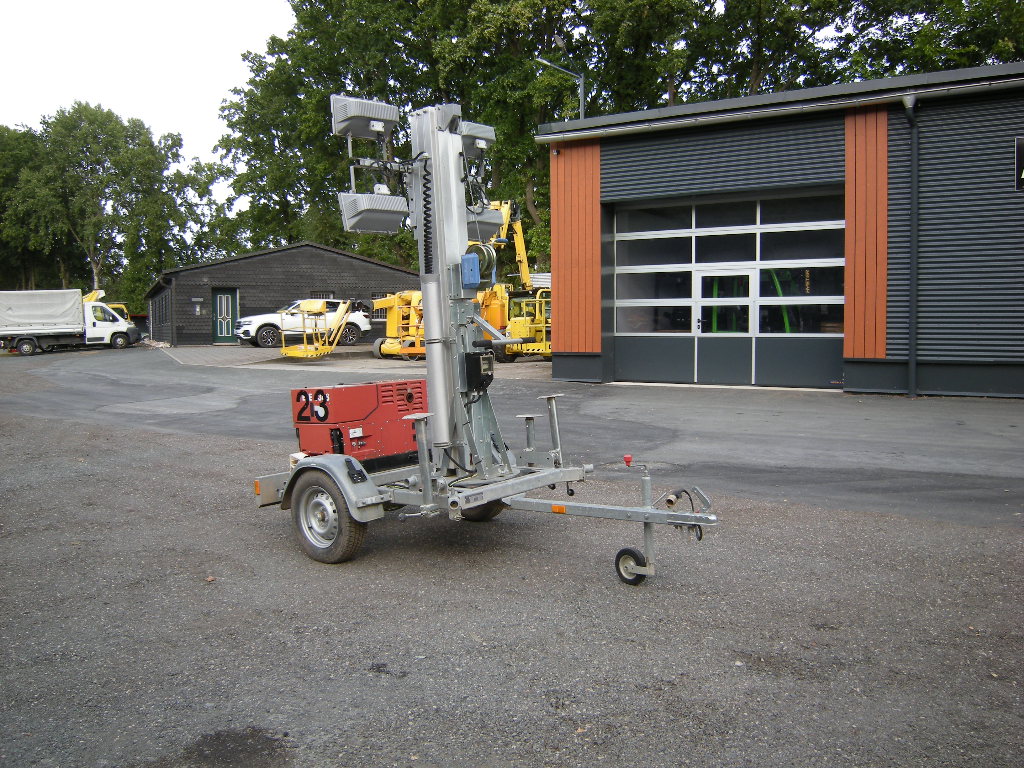 Anhänge- Lichtmast Schmid FG75LM