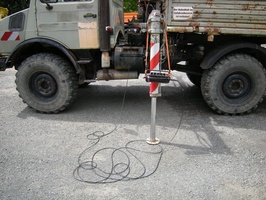 Mercedes-Benz Unimog U 1250 / U427/11 mit Kran