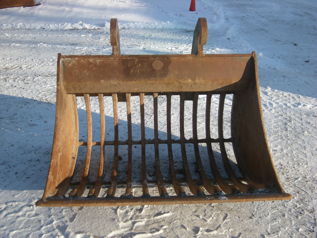 Siebschaufel/ Tieflöffel für Bagger 20t