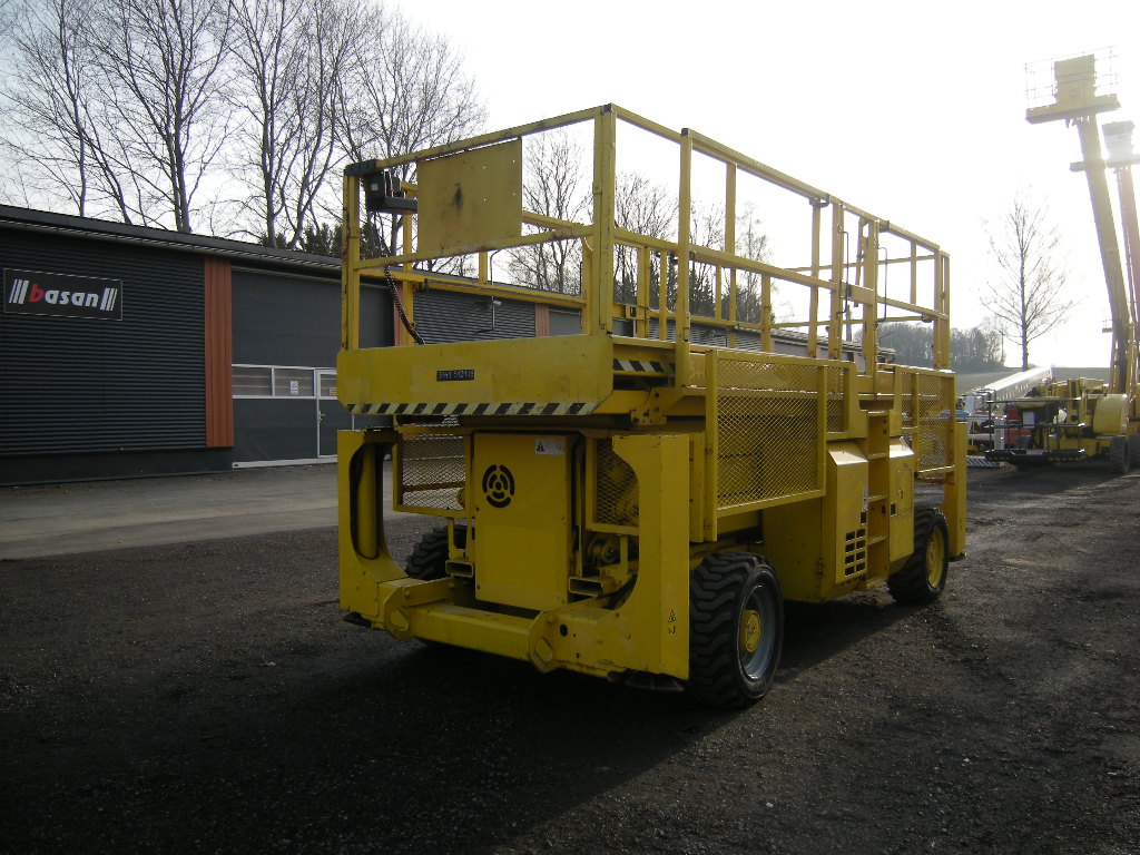 Genie GS 23384 RT Allrad