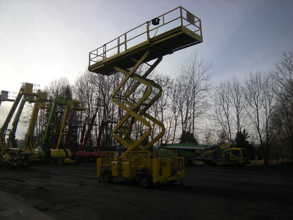 Genie GS 23384 RT Allrad