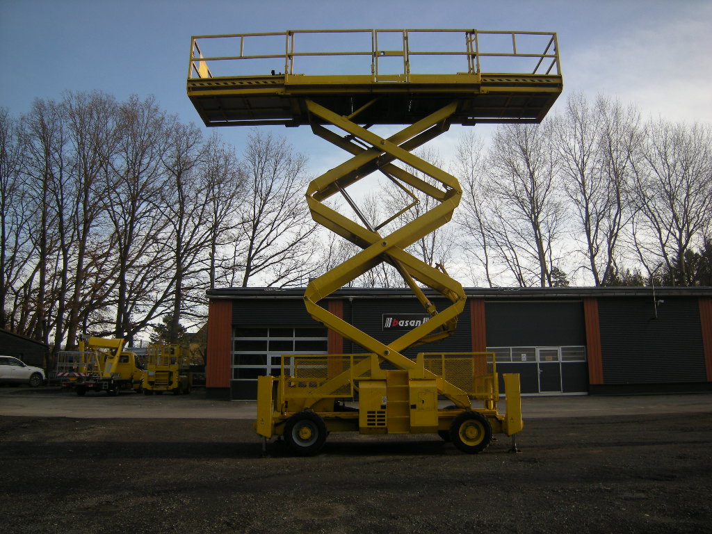 Genie GS 23384 RT Allrad