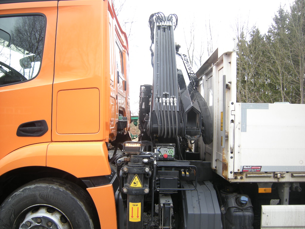Mercedes Benz Actros 1830 mit Kran HIAB X-HIDUO 092B-3