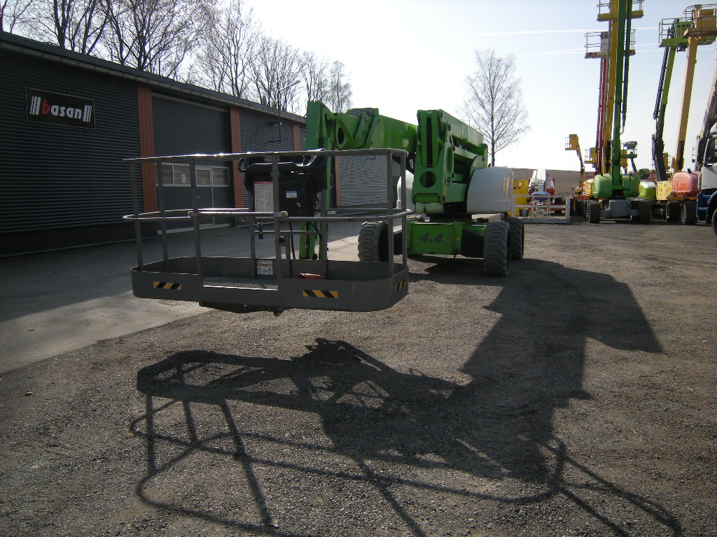 Nifty Lift HR 28 Hybrid Allrad