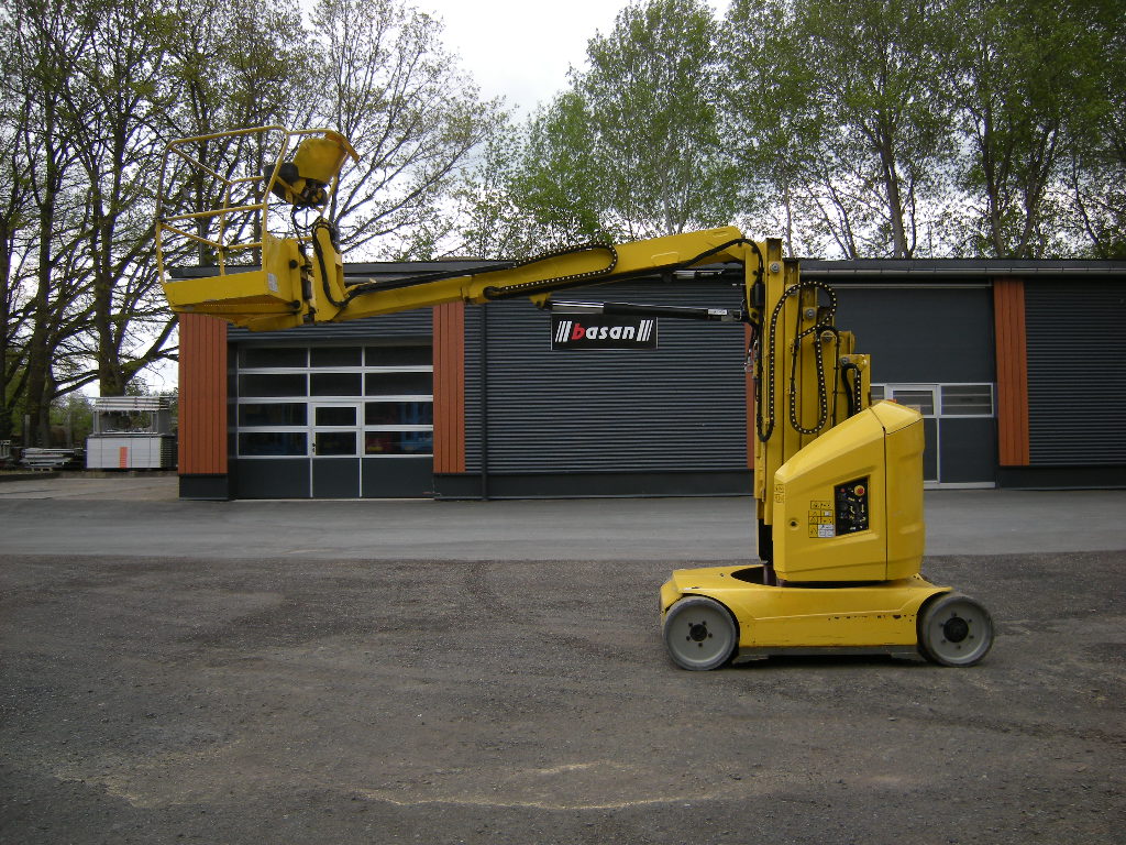 JLG Toucan 12E Plus