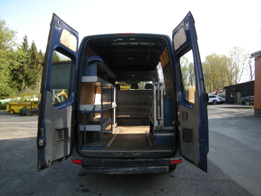 VW Crafter 2EKE2 Werkstatt Ausbau