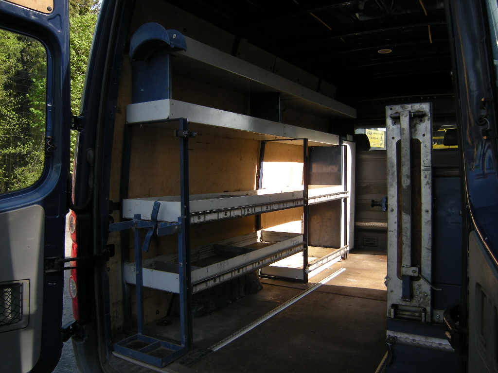 VW Crafter 2EKE2 Werkstatt Ausbau