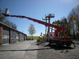 Mercedes Benz 815 mit Ruthmann TKA 250