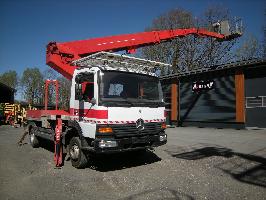 Mercedes Benz 815 mit Ruthmann TKA 250