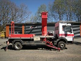 Mercedes Benz 815 mit Ruthmann TKA 250