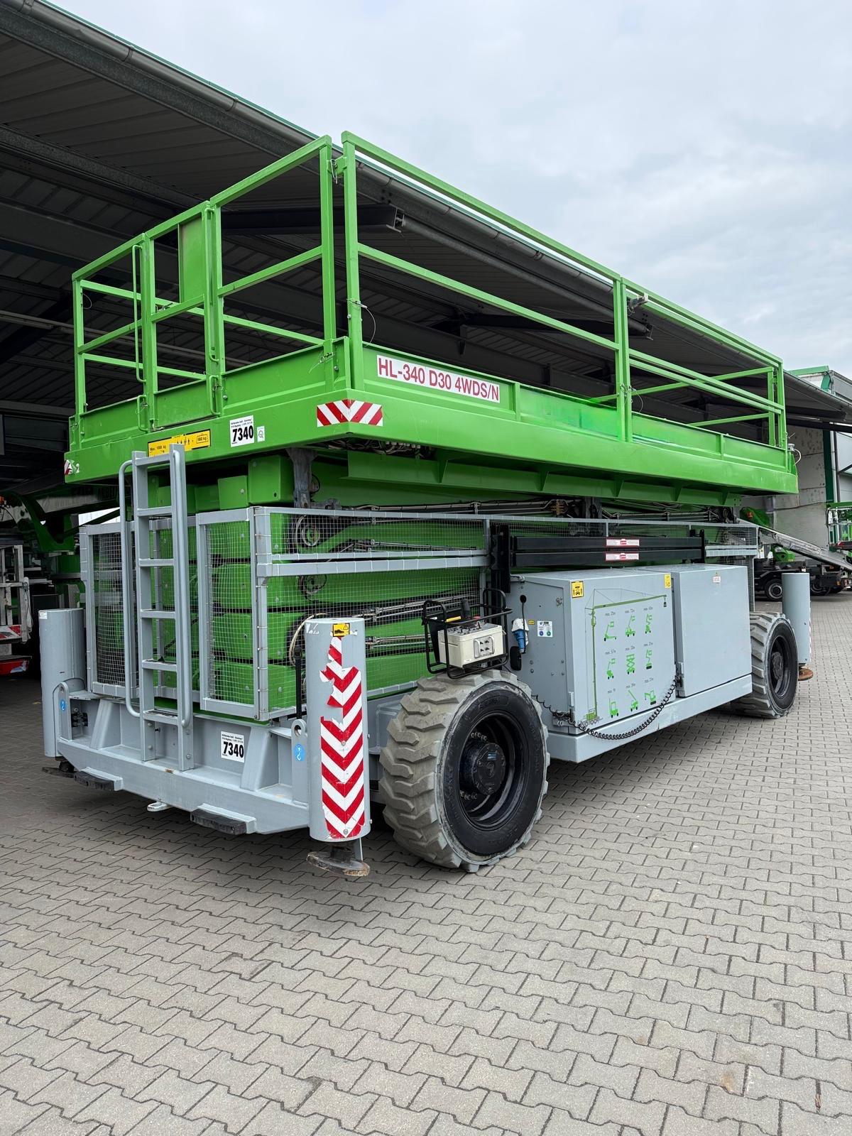 Hollandlift HL 340 D30 4WDSIN