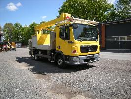MAN TGL 8.150 4x2 BB mit Palfinger P180