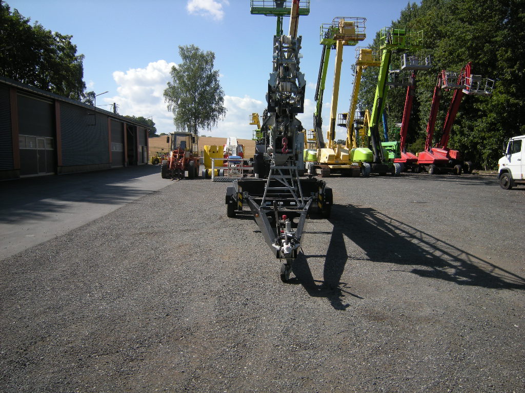 Hochbaukran Uperio Optimum 140